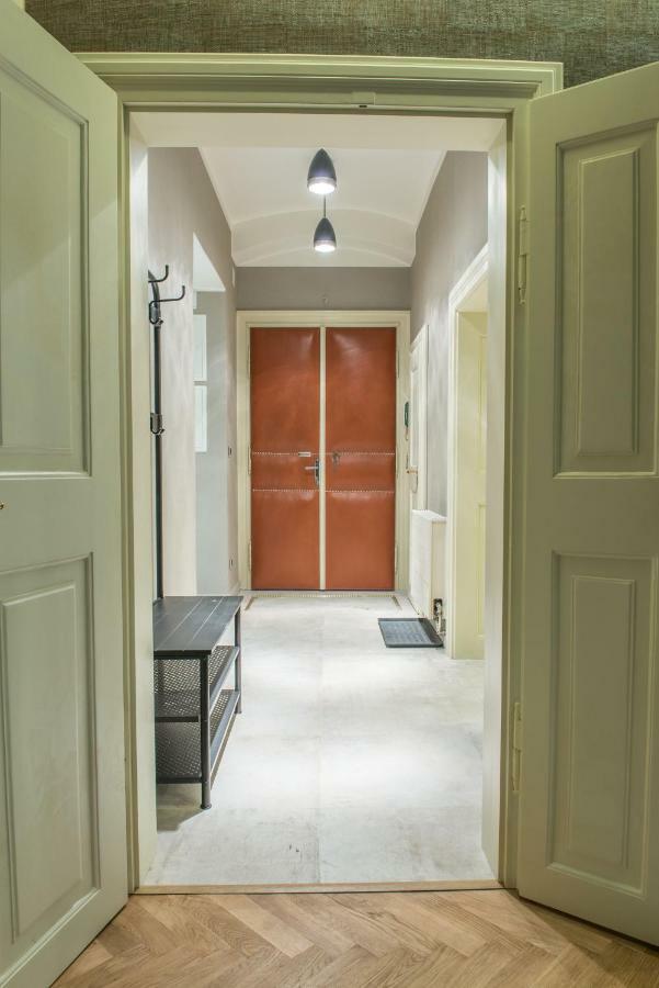 Exclusive 3 Bedroom Top-Notch Flat, Great Location ปราก ภายนอก รูปภาพ